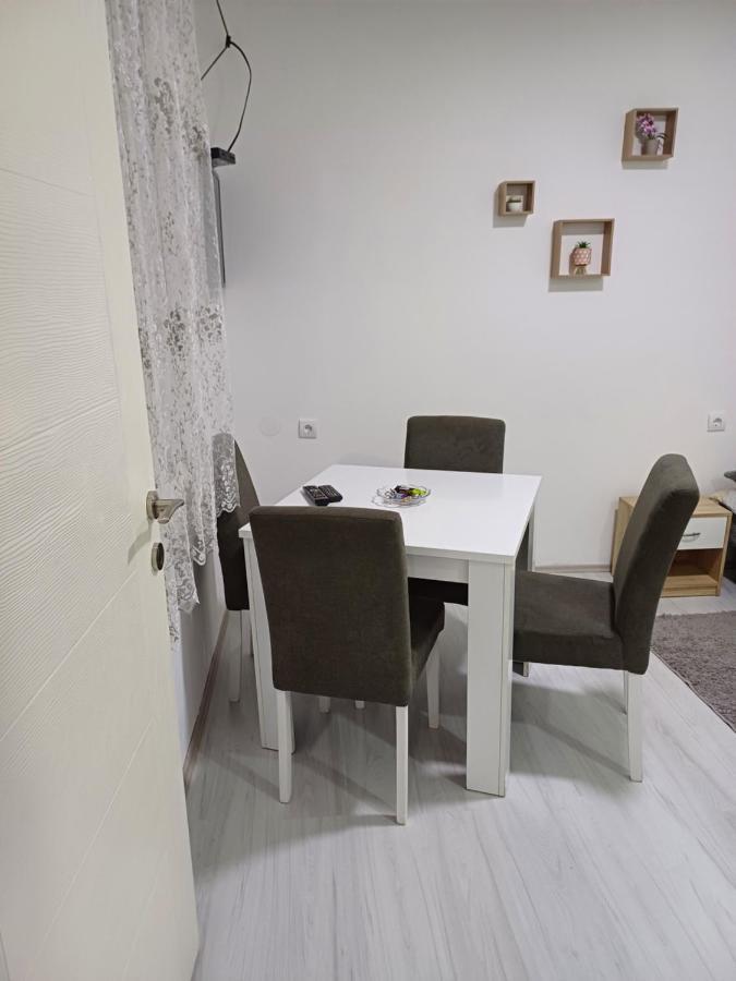 Apartman “Sanja” Pirot Exterior photo